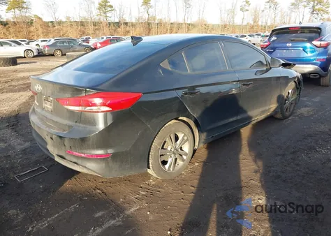 2017 Hyundai Elantra Se z USA, uszkodzony, nr VIN 5NPD84LF0HH174487